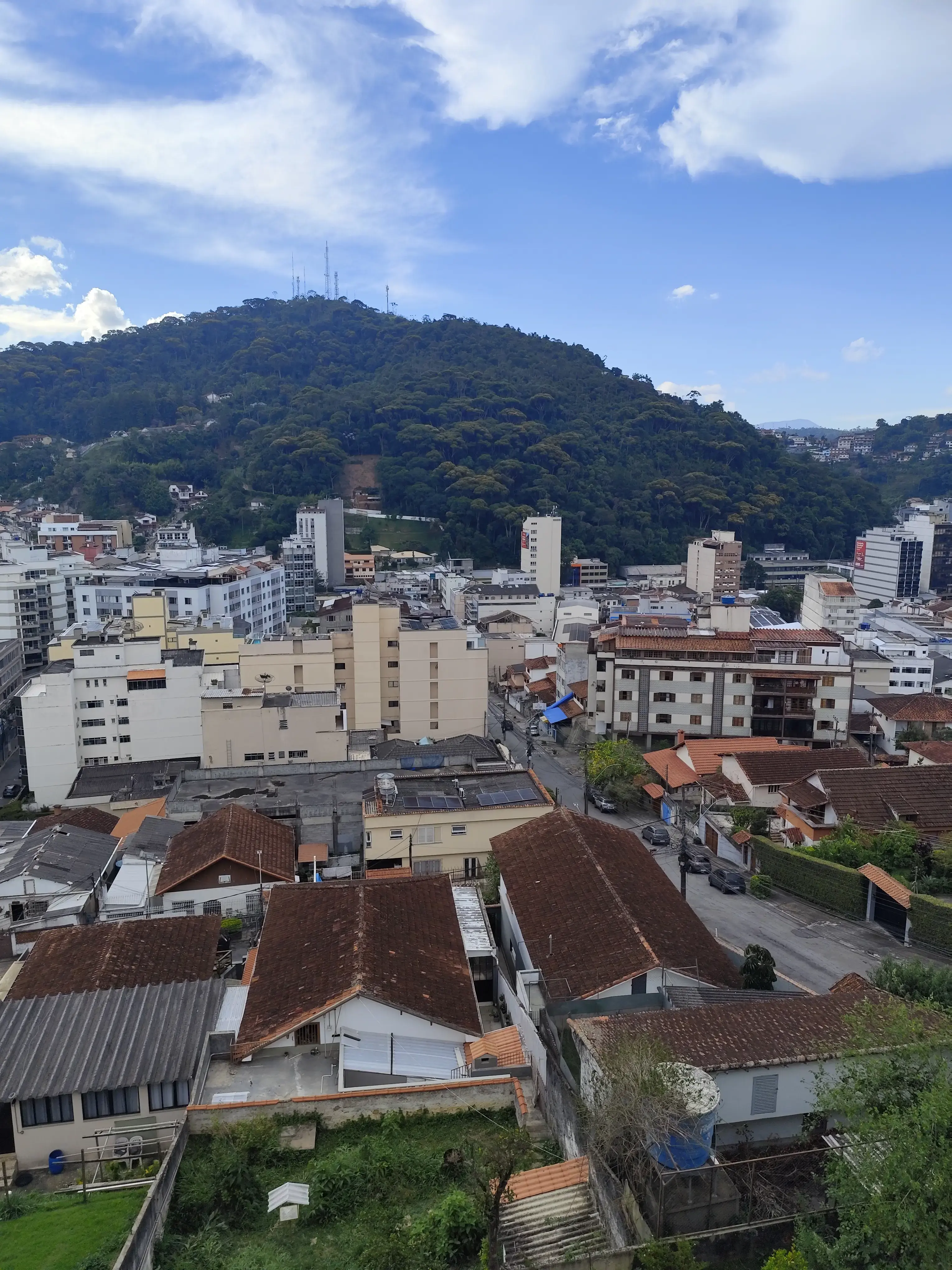 Apartamento — Apartamento 1 Quarto no centro com garagem em Várzea