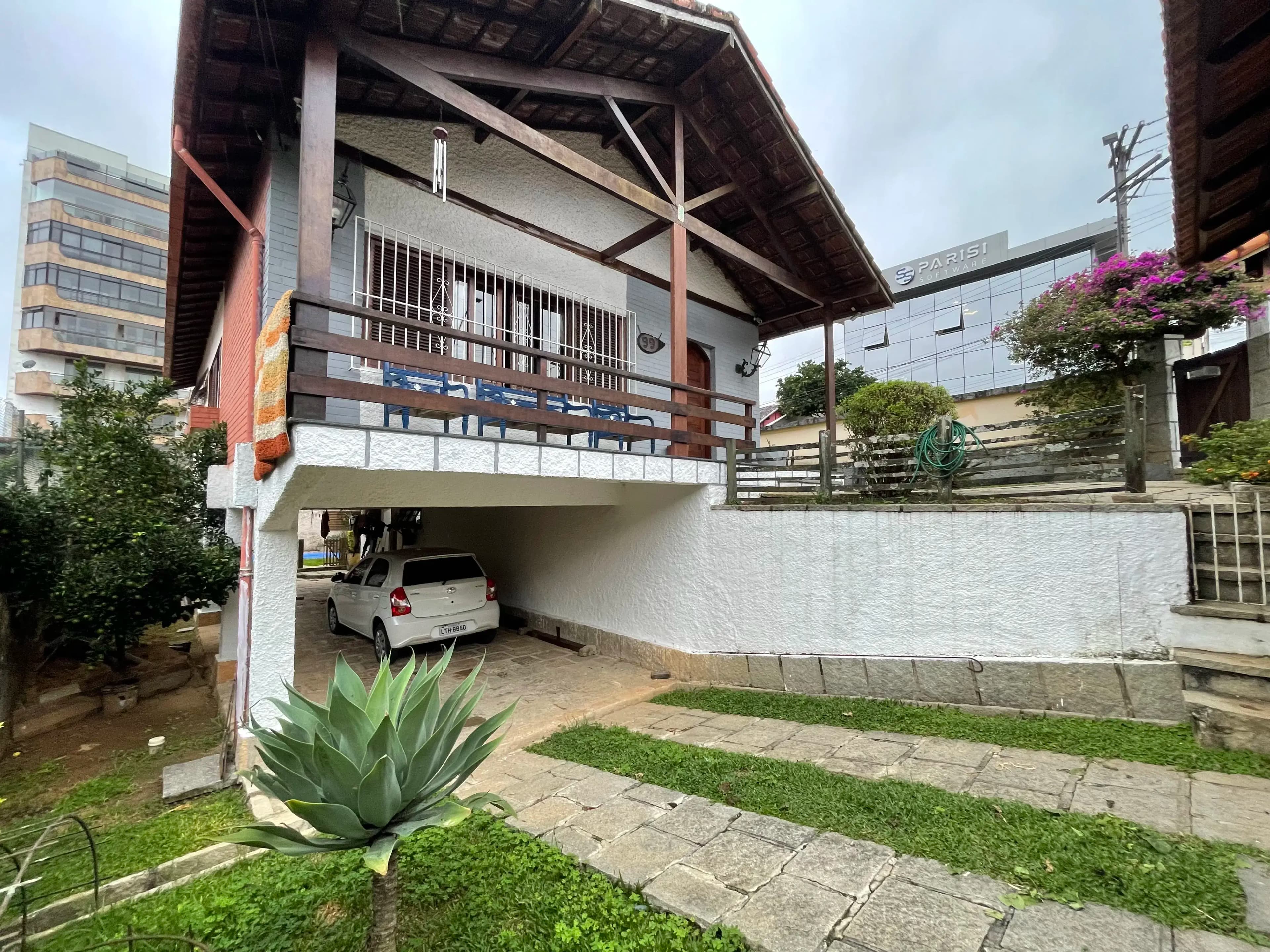 Casa — casa na várzea com três quartos em Várzea