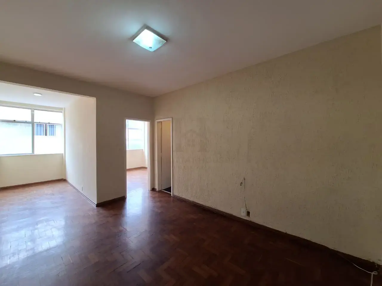 Apartamento — Apartamento quarto e sala com dependencia a venda. R$ 280.000,00 em Várzea