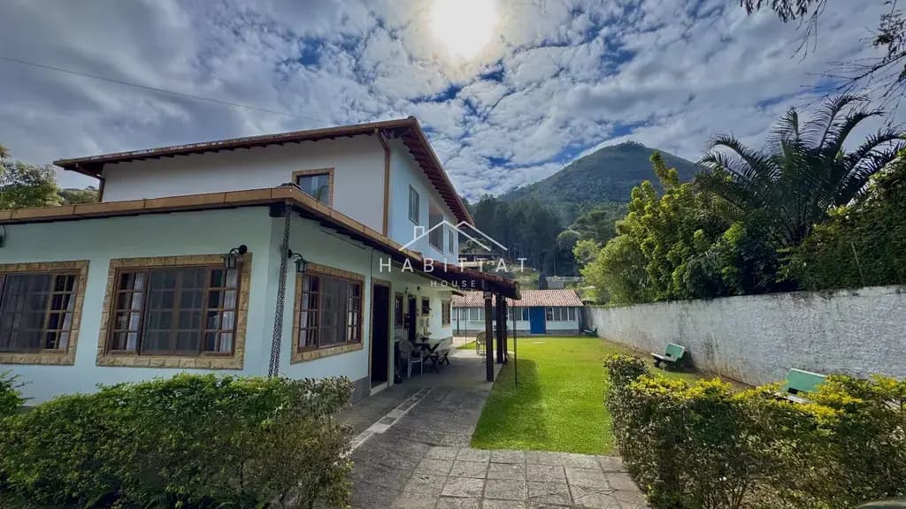 Casa Condomínio — Casa de Condomínio de 6 quartos, no bairro Green Valley, em Teresópolis em Green Valleiy