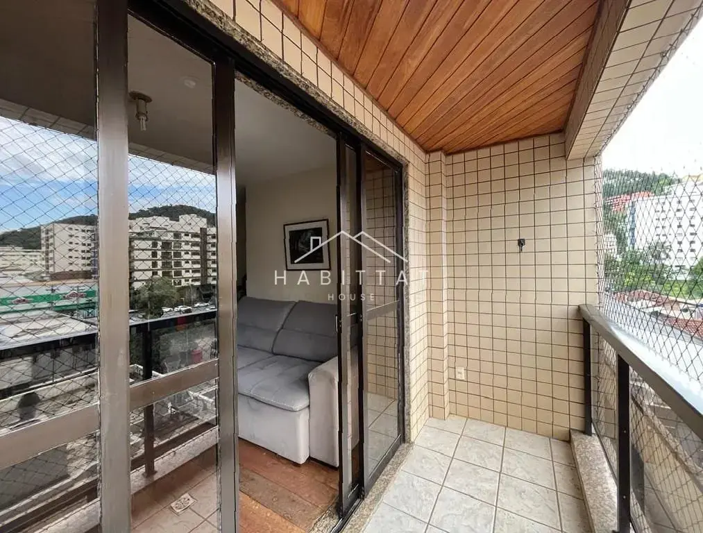 Apartamento — Apartamento de 3 quartos, no bairro Várzea, em Teresópolis em Várzea