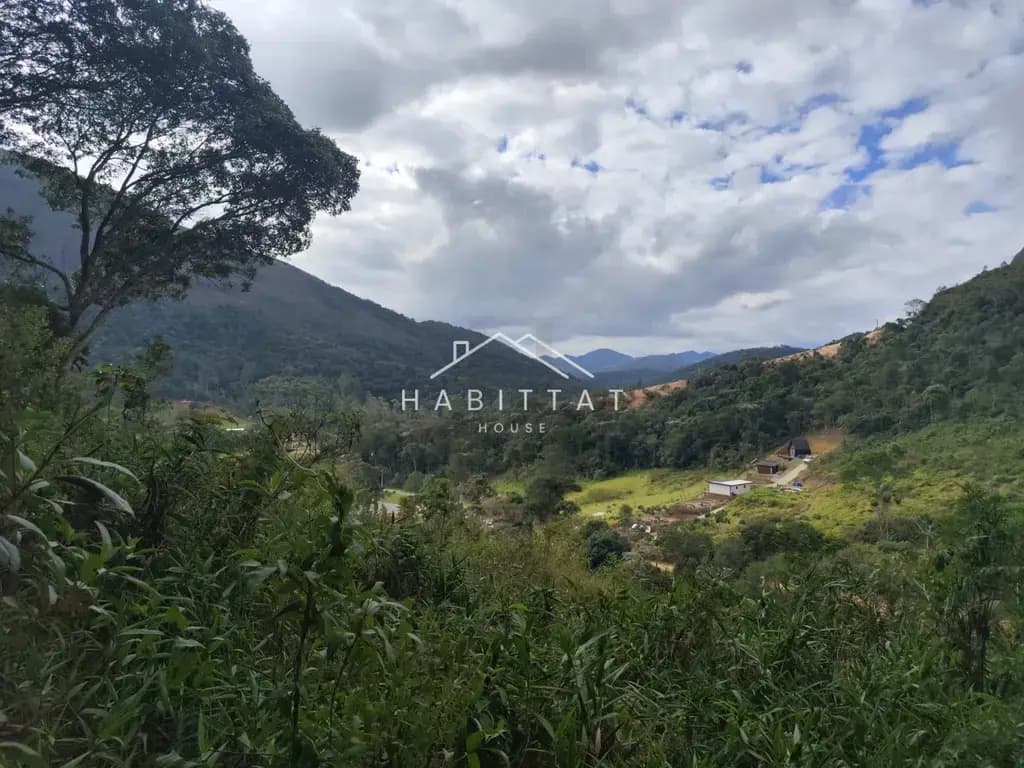 Terreno — Lote/Terreno de no bairro Fazenda Alpina, em Teresópolis em Fazenda Alpina