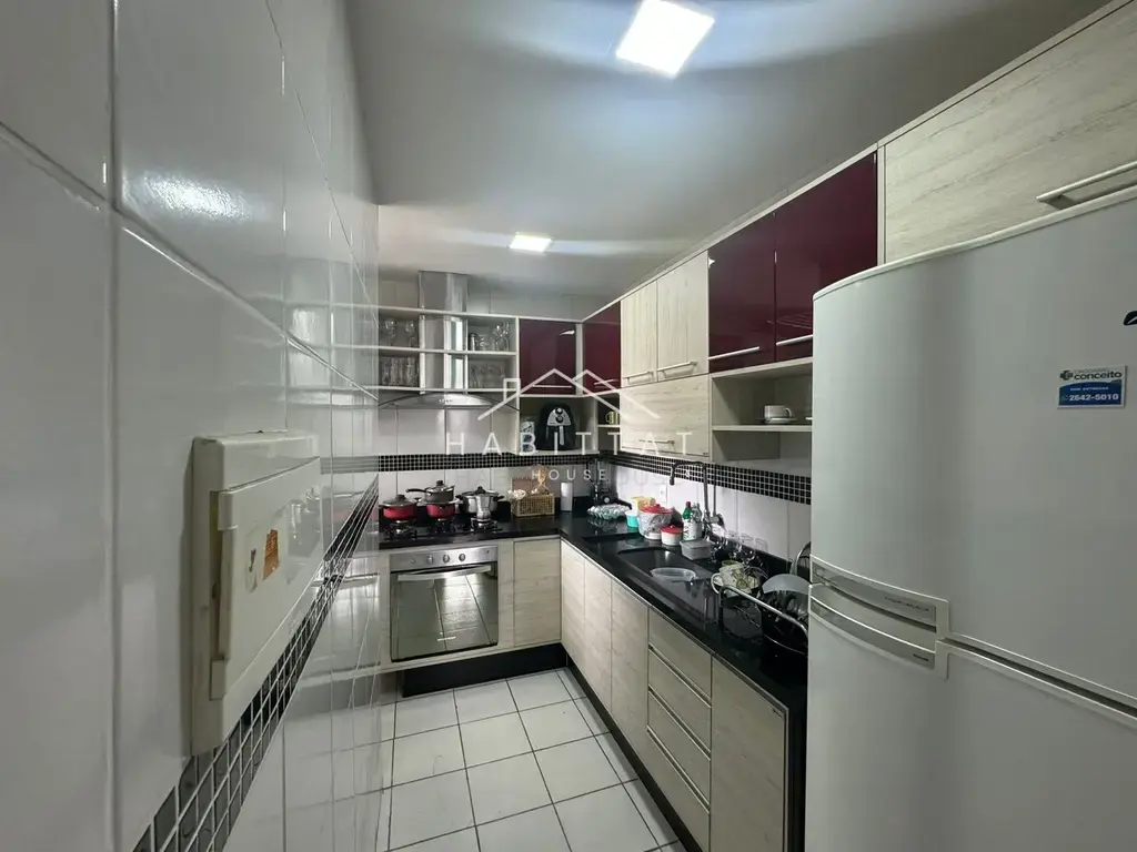 Apartamento — Oportunidade, apartamento mobiliado no bairro de Araras, em Teresópolis em Araras