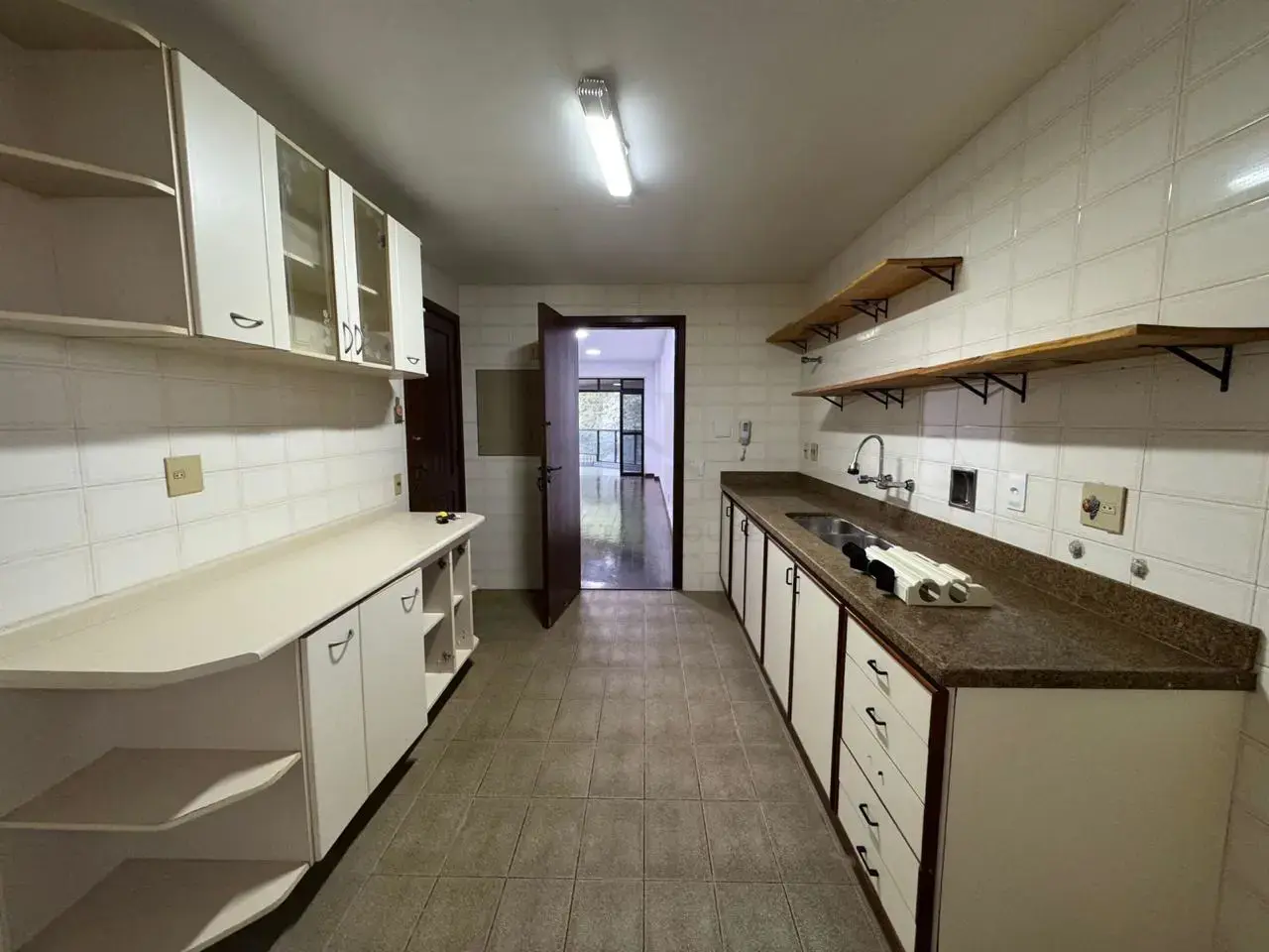 Apartamento — Apartamento espaçoso em Agriões | 100 m² | 2 quartos + dependência em Agriões