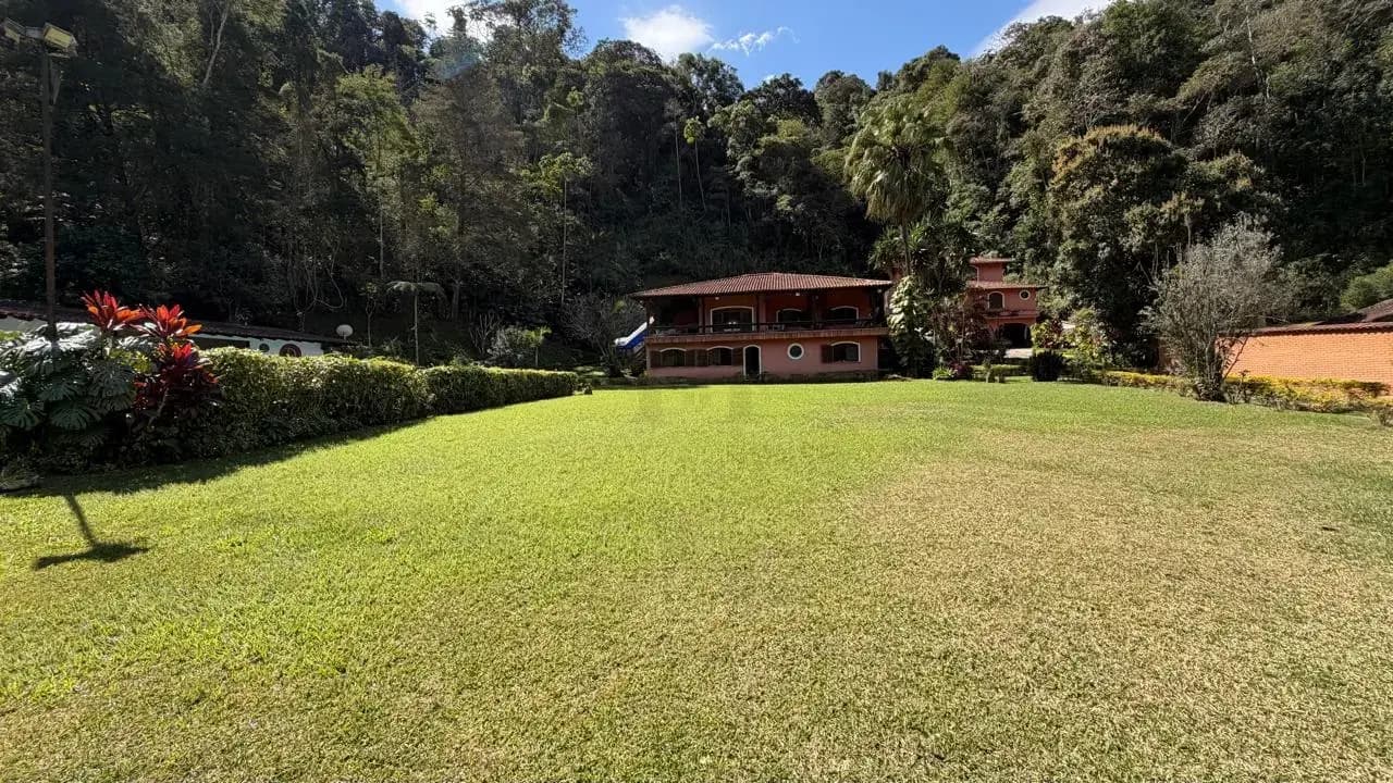 Imóveis em Três Córregos, Teresópolis